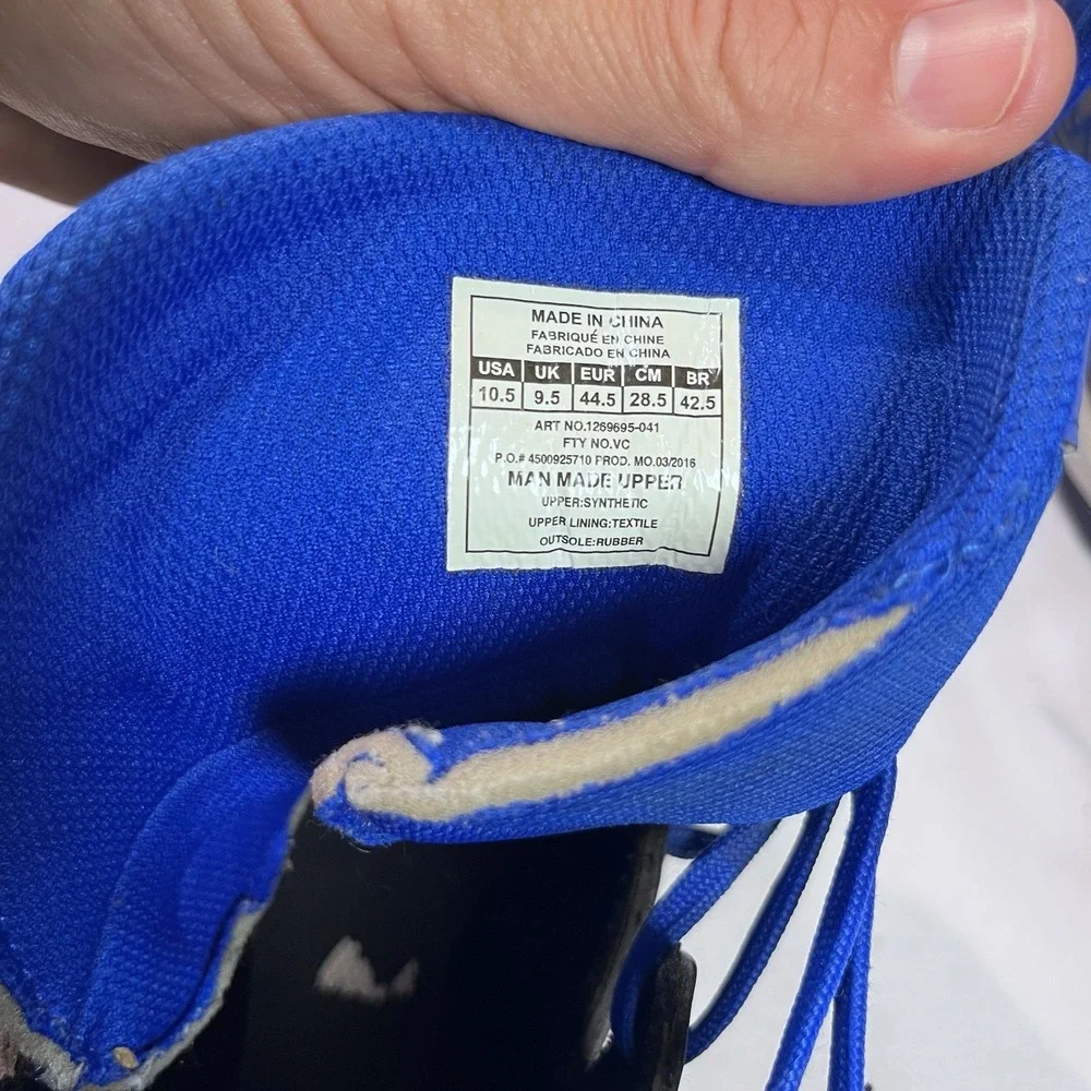 Under Armour product pair